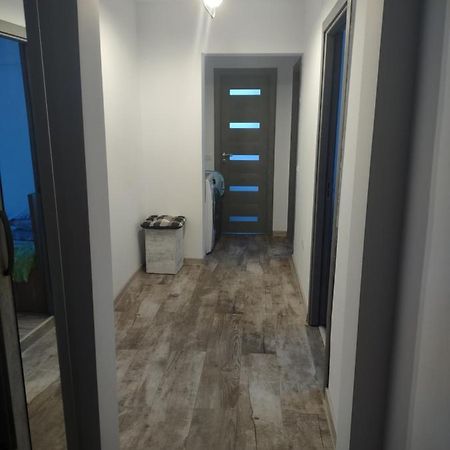 Apartament Pitesti Ngoại thất bức ảnh